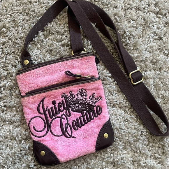 Juicy Couture Pink and Brown Terry Cloth Crossbody Bag Vintage - Picture 9 of 9